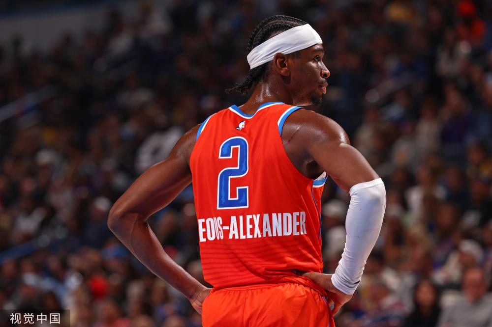 他在场上不 他在场上不